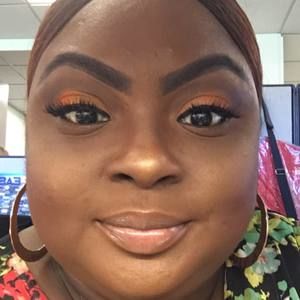 Meet your Posher, Davanesha